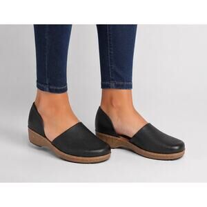 SOFTWALK Addie Leather Clog Black Chunky Rubber Sole Comfort Shoes 10 WW X-wide